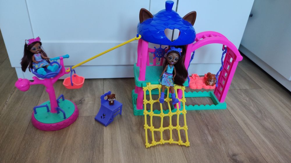 Zestaw Enchantimals plac zabaw wiewiórek