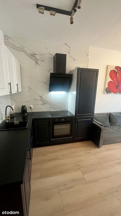 Mieszkanie 3-pokojowe w Gdyni -balkon, parking , winda.