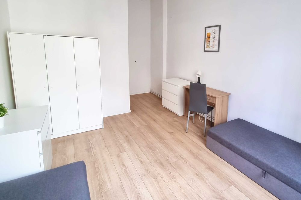 Centrum Katowic - Mikołowska | Duży pokój - 17 m2 | Bez prowizji