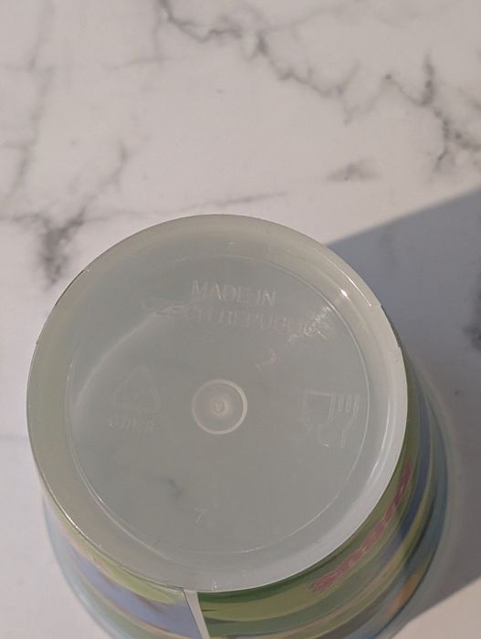 Zestaw 5 plastikowych kubków Kubuś efekt 3D