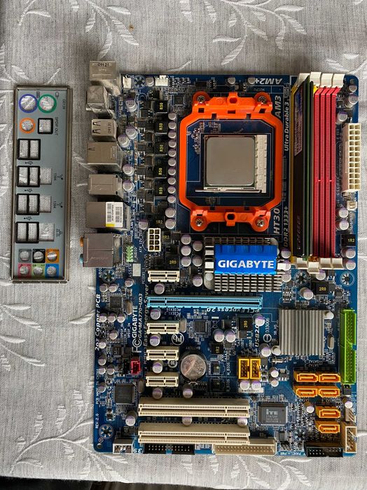 Płyta GA-MA770-UD3 + Phenom II X2 550 + DDR2 – komplet Retro!