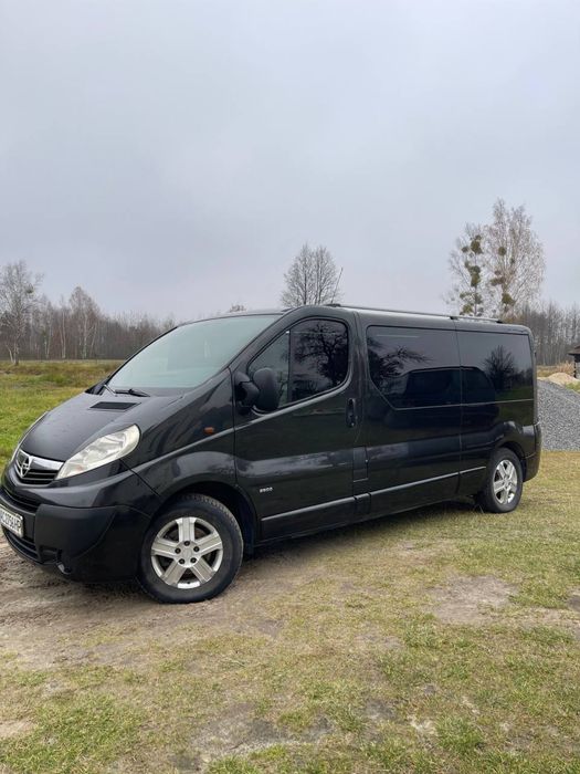 Продам Opel Vivaro