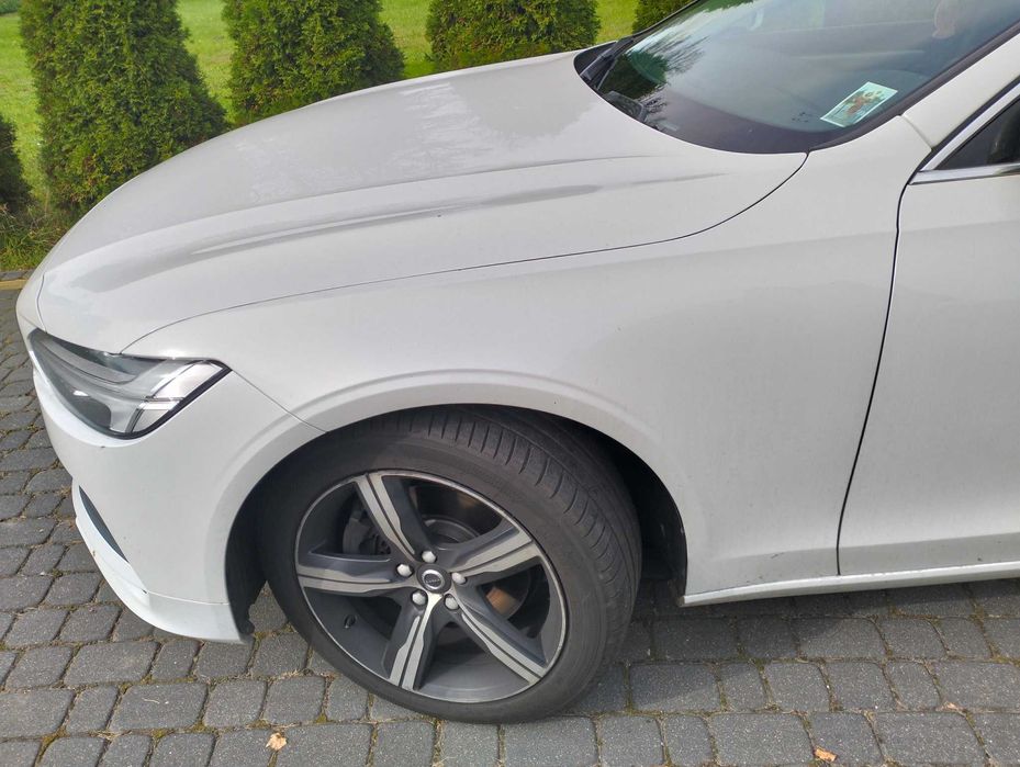 Volvo S90 D4 Momentum