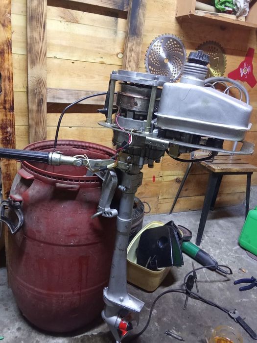 Лодочный мотор Салют Э