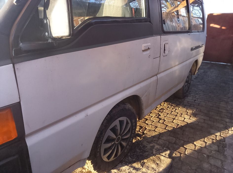 Продам mitsubishi l300