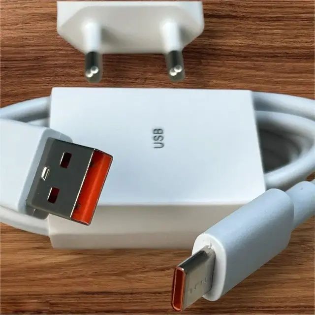 Зарядний пристрій USB 200 W з кабелем USB-C адаптер швидка зарядк 9919