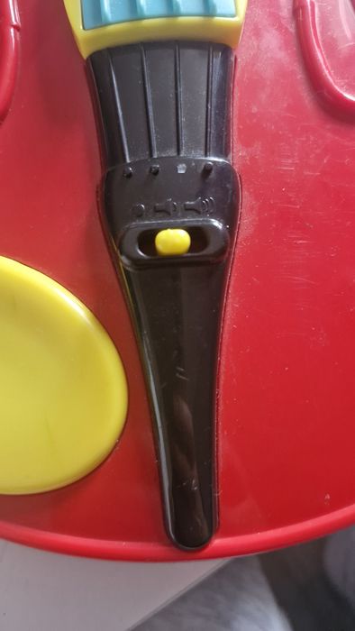 Skrzypce z dźwiękami