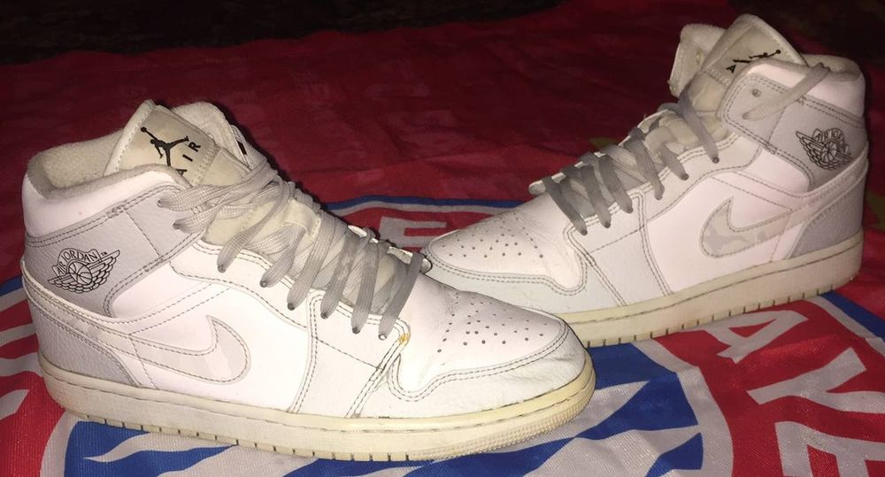 Nike air jordan 1 mid dunk
