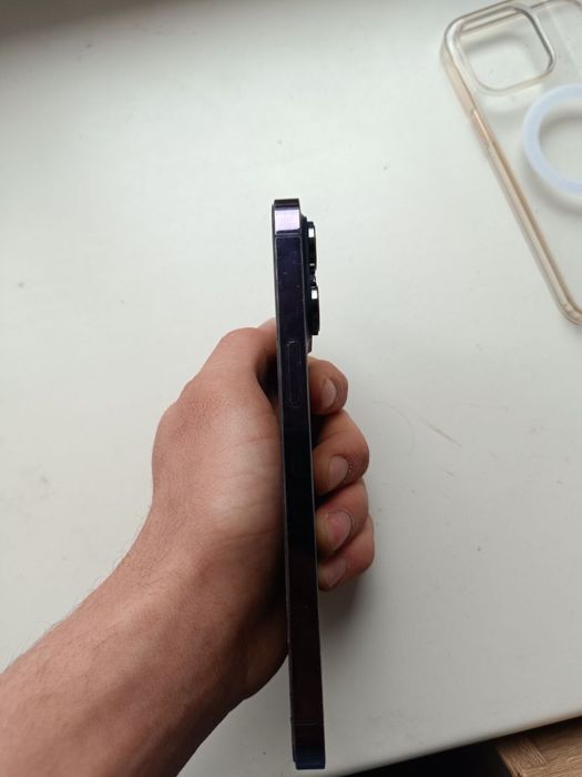 Продам iPhone 14 pro max 128