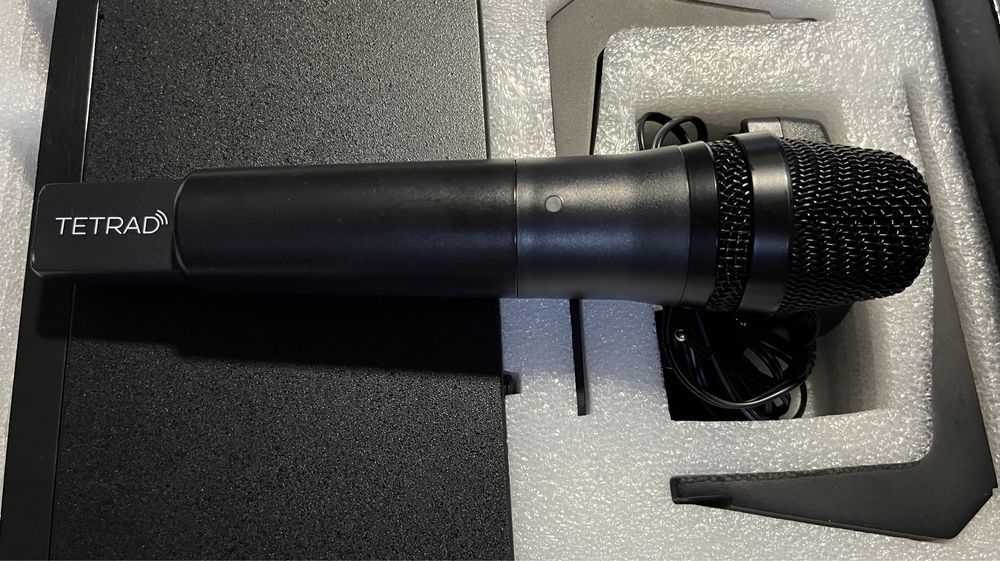 AKG tetrad vocal set