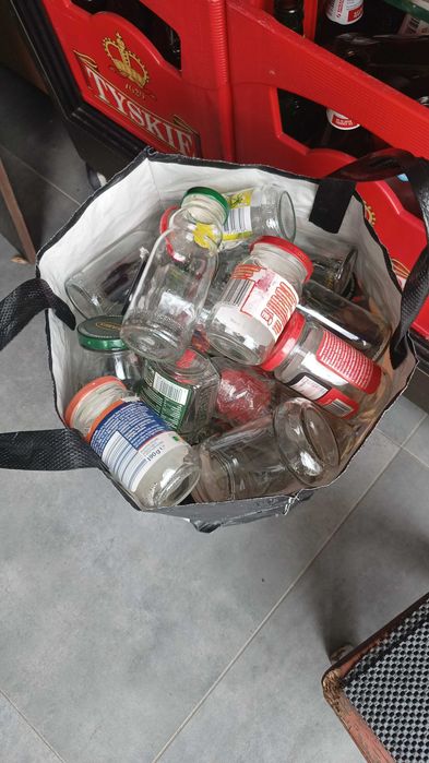 Male sloiczki na przetwory, buteleczki na soki