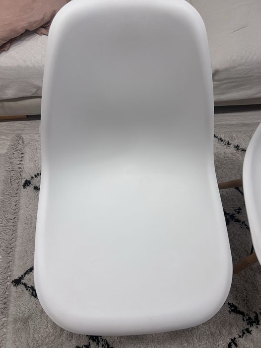 Cadeira branca excelente estado