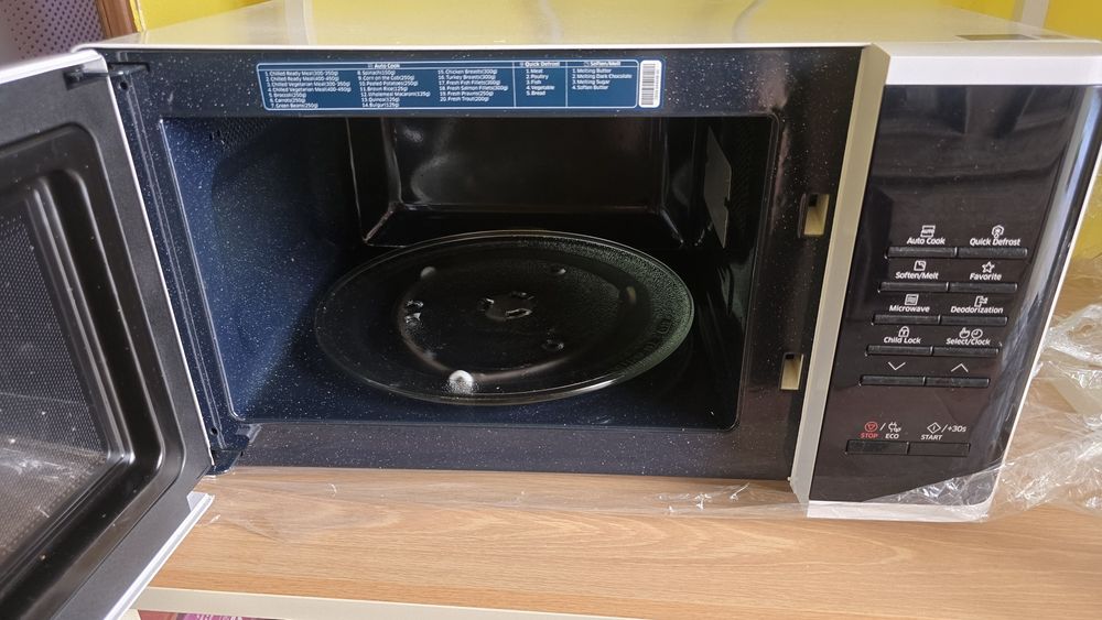 Microondas Samsung 23L