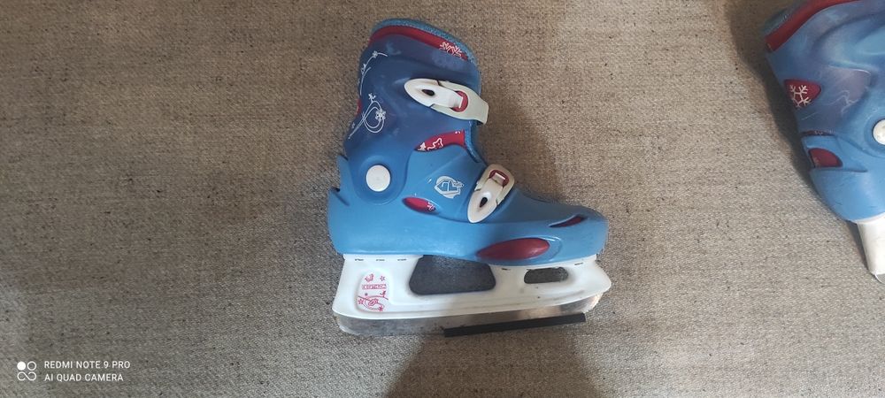 Łyżwy dziecięce z Decathlonu