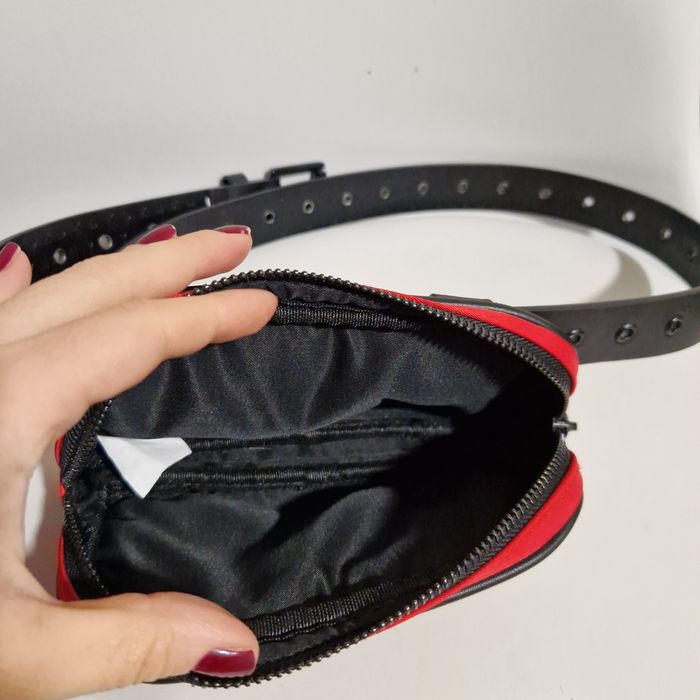 Сумка ремінь бананка жіноча DKNY Оригінал