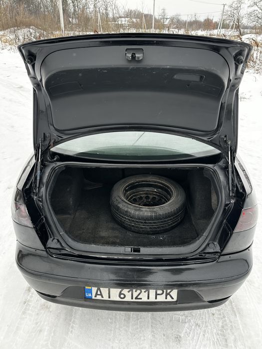 Seat CORDOBA 2.0 2006г. ГАЗ