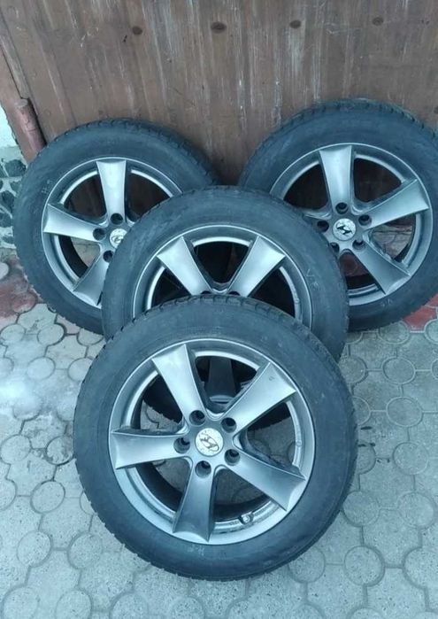 Диски взборі на фото Hyundai ionig 5*114.3 по Україні неїздили зарядка