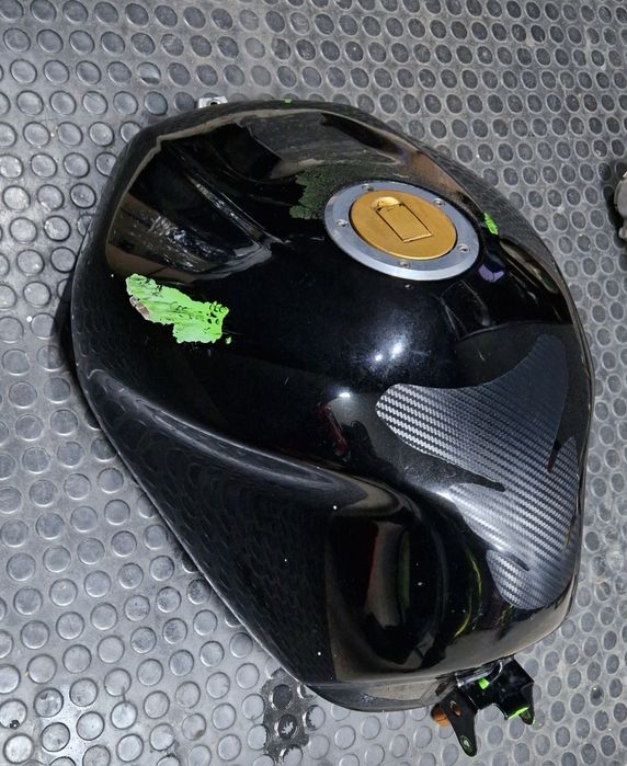 Zbiornik pompa paliwa  kawasaki zx6r 636 2003 2004