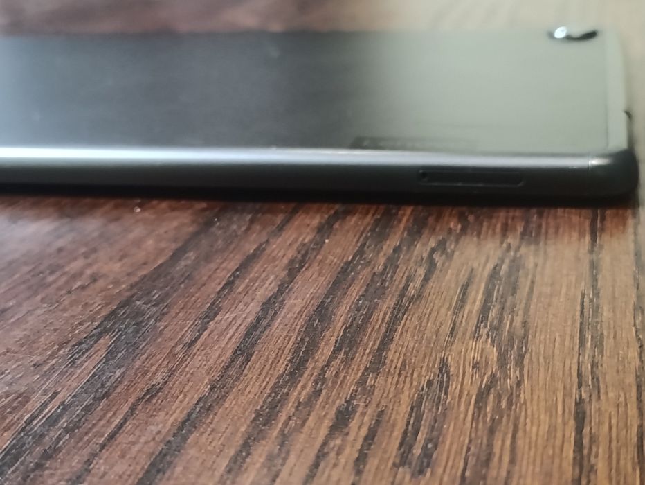 Планшет Lenovo M8 Silver Grey