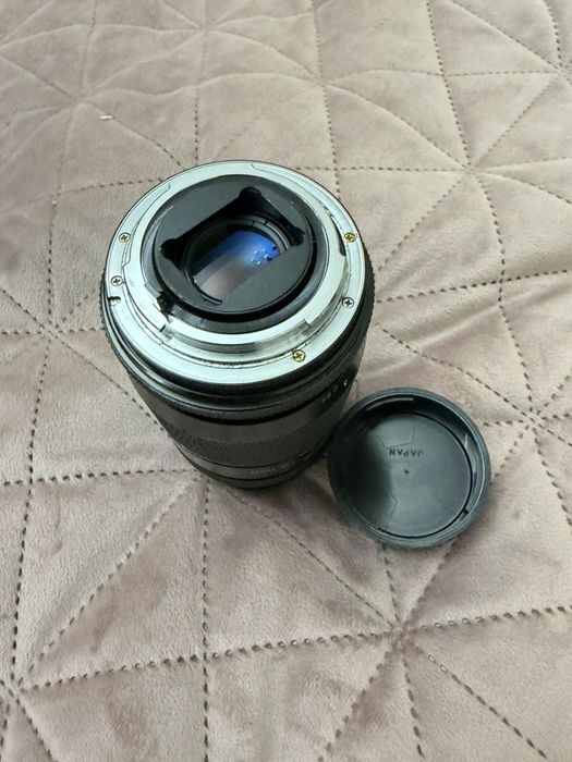 Sigma обяктив 1:35 f-200 mm