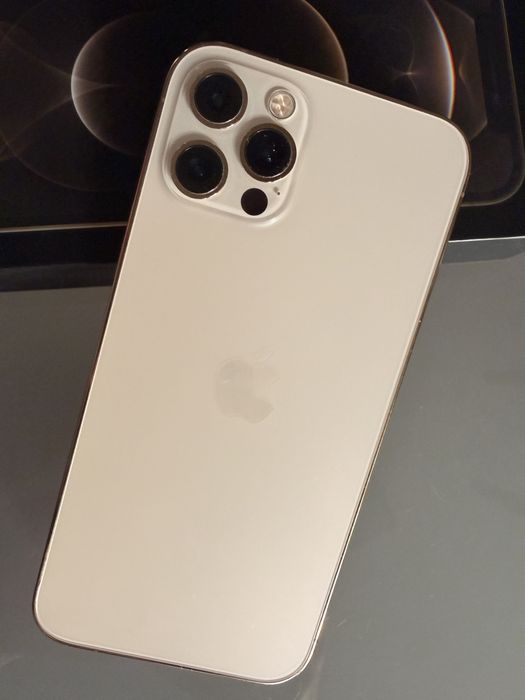 iPhone 12 Pro 256 GB Gold – sprawny – jeden świecący piksel