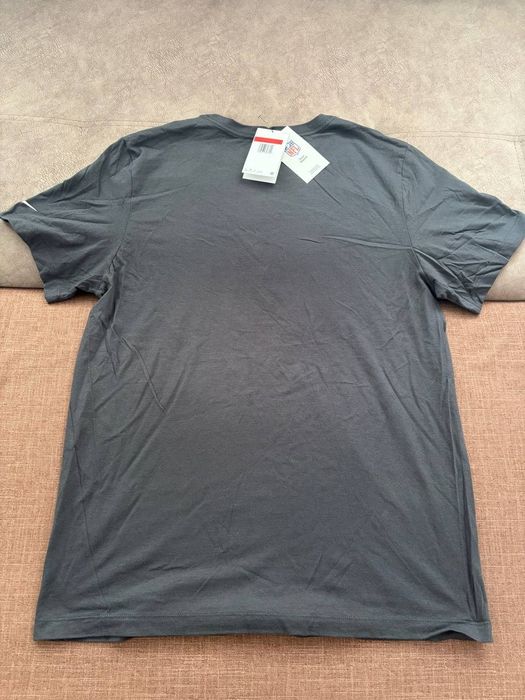 Футболка The Nike Tee L