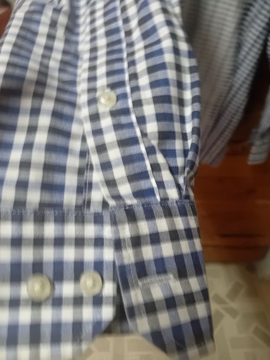 Camisa de homem usado 3vezes em bom estado, manga comprida fina