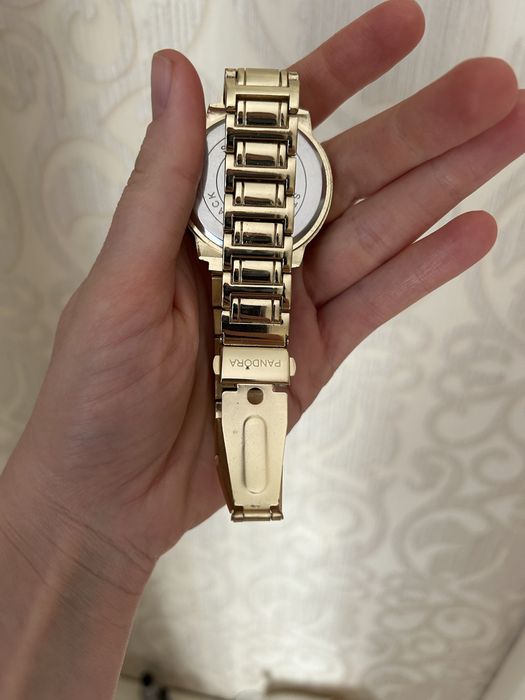 Продам наручные часы