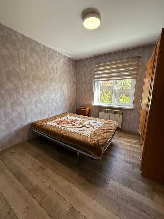 Оренда окремого, 4 кім будинку, Сихів, Санта-Барбара