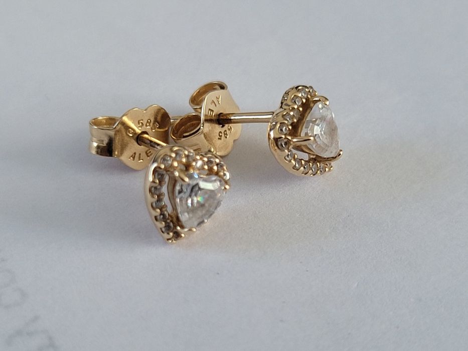 Золоті сережки від Пандори G 585 проба