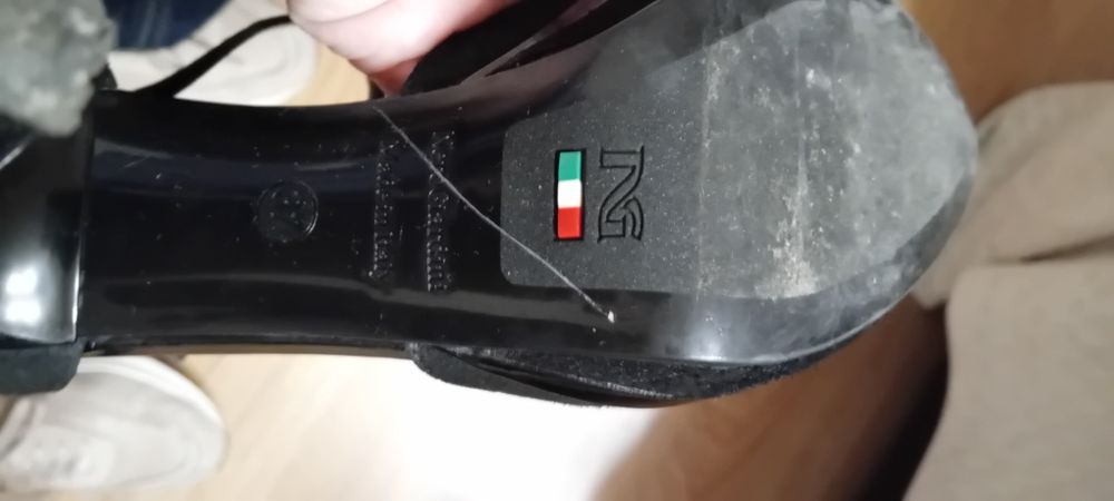 Sapatos como novos - Nero Giardini