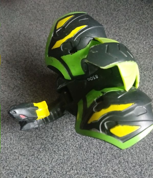 Бакуган Bakugan Dharak Darkus 
(McDonalds).