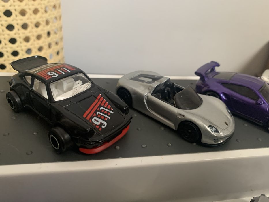 Lote de 11 Porsche’s