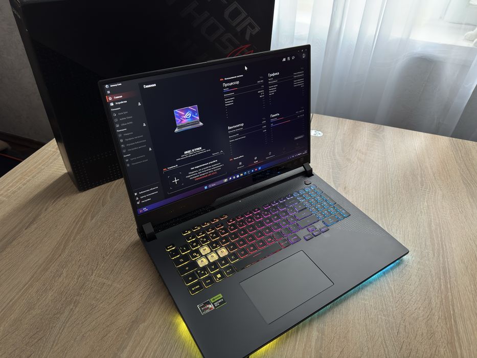 Ноутбук ASUS ROG Strix G17 G713RC-HX032 Eclipse Gray / 17.3" IPS Full HD 144 Гц / AMD Ryzen 7 6800H / RAM 16 ГБ / SSD 512 ГБ / nVidia GeForce RTX 3050