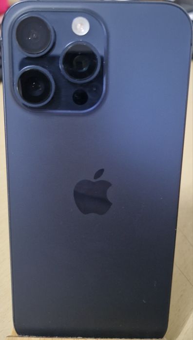 iPhone 15 Pro Max 256gb usado 380€