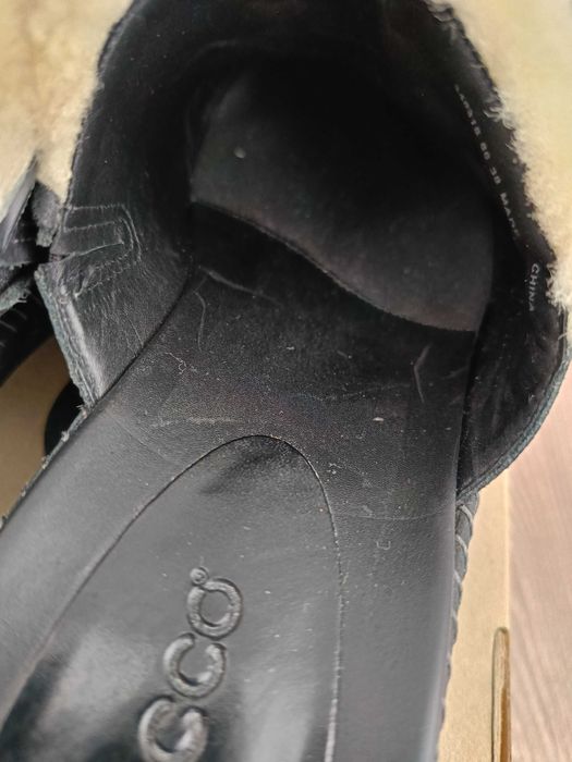 Ессо клогі 38 розмір