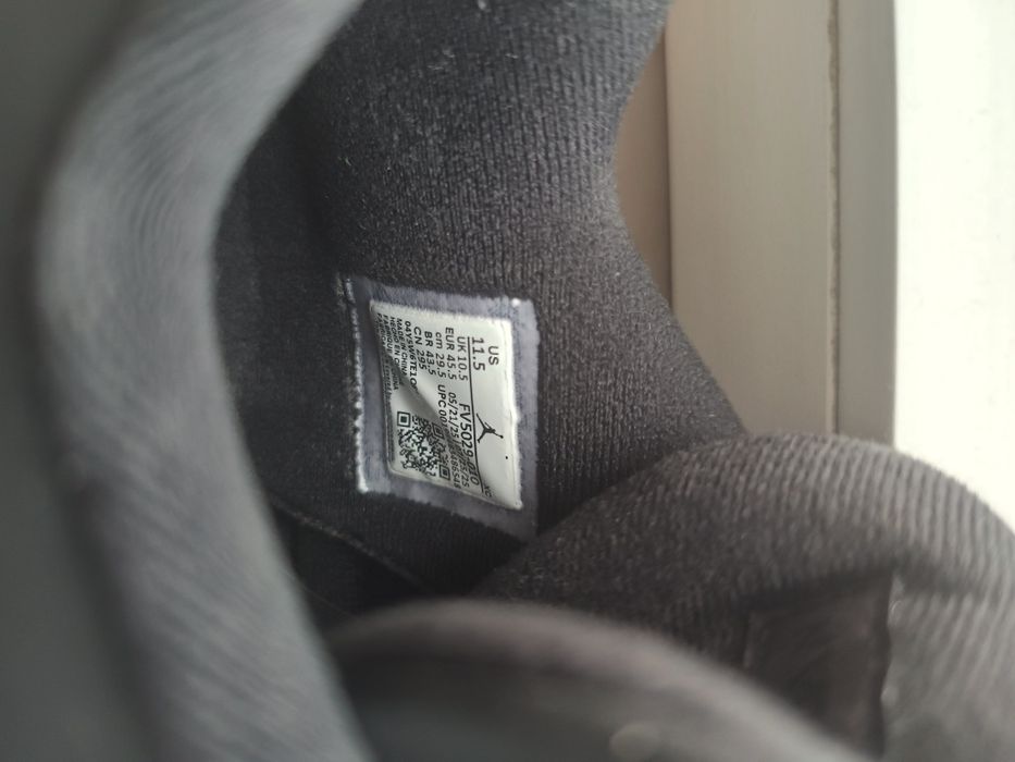 Buty Air Jordan 4 Retro "Black Cat" 45,5