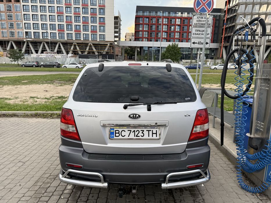 Kia Sorento 2005 VIN KNEJC521865513752 фото оголошення 3 з 8