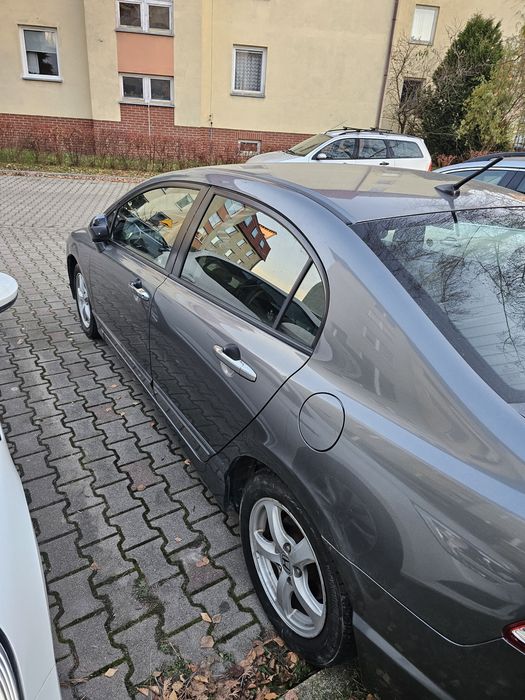 Honda Civic 2011 rok  (Hybryda + LPG)