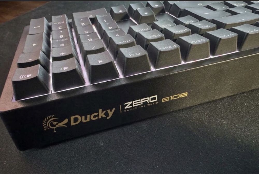 Teclado Mecanico Ducky Zero 6108 100% (Reds)