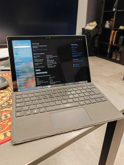 Microsoft Surface Pro 4 + Microsoft Pen GRATIS