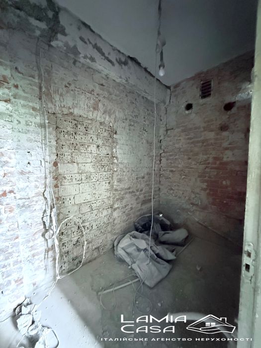 Продаж квартири або будинку. Центр. Вул. Фрунзе