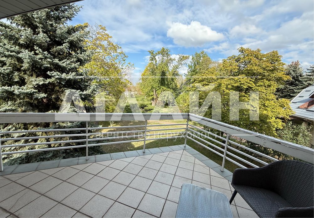 ТОП будинок на Дніпрі 250 м2 , 3 спальні