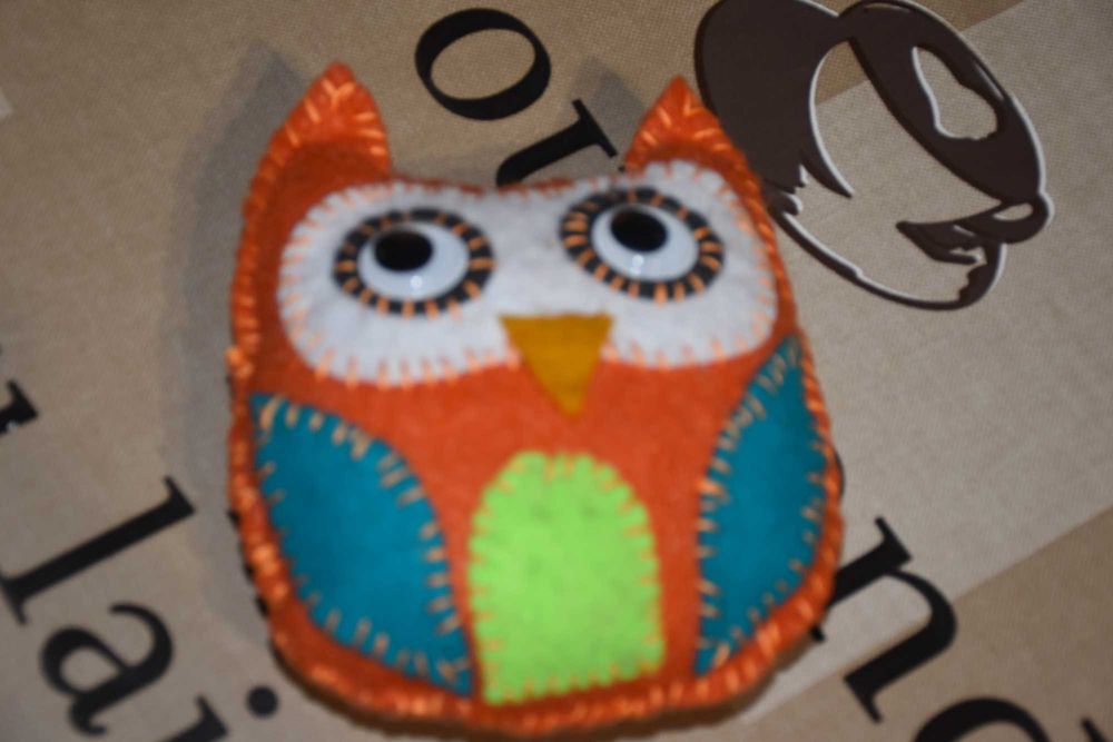 Mini maskotka, ręcznie robiona sówka