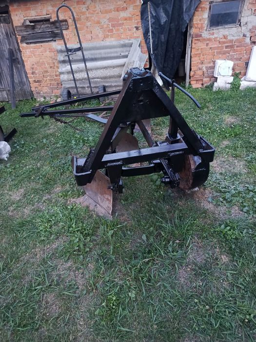 Продам плуг плн 3,35