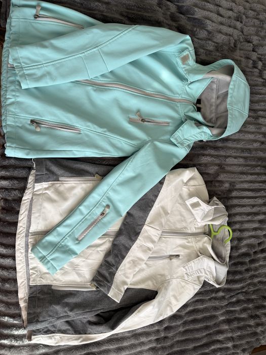 Куртка жіноча біло-сіра 38 та ментолова 36