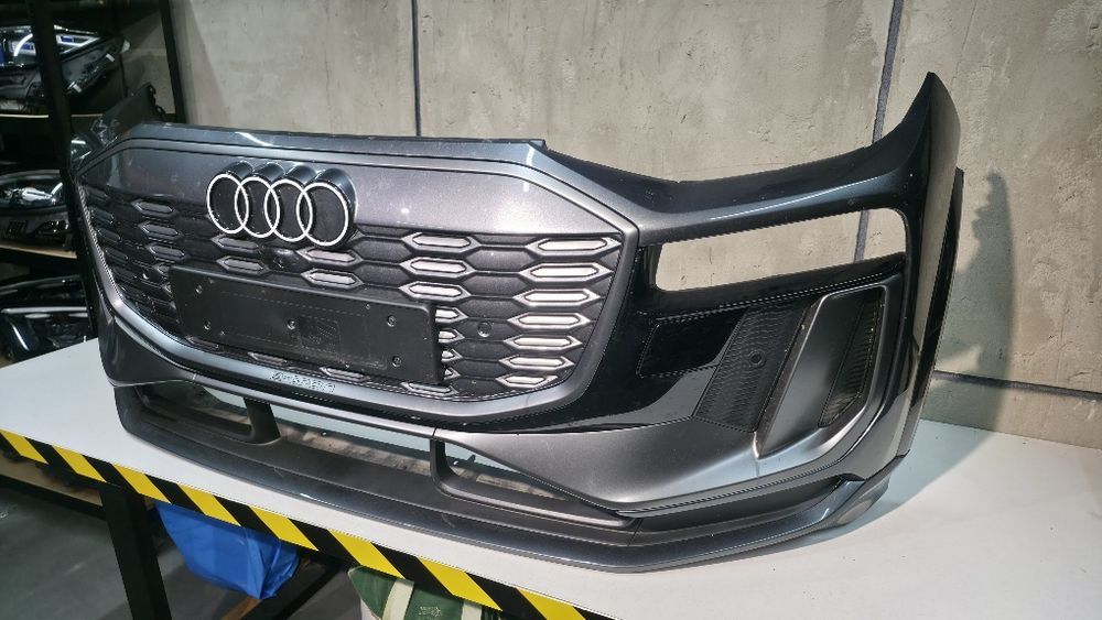 Бампер Audi Q6 e-tron S line передній оригінал комплект 2024 2025 в зборі! в наявності!