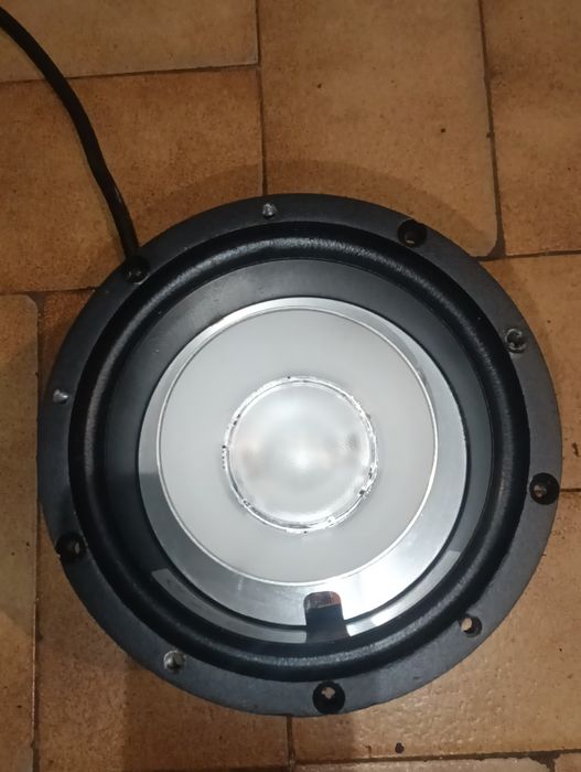 Vendo projetor semi novo