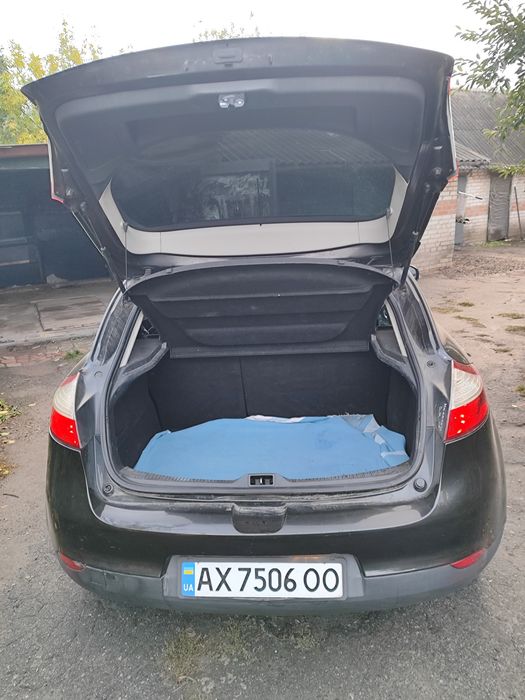 RENAULT MEGANE 3 2009 года