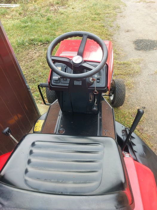 Sprzedam traktorek -kosiarkę MTD B100
